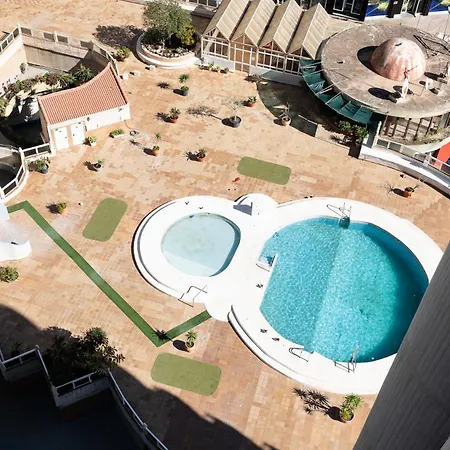 Malagasuite Coast & Mountain Horizon Apartment *