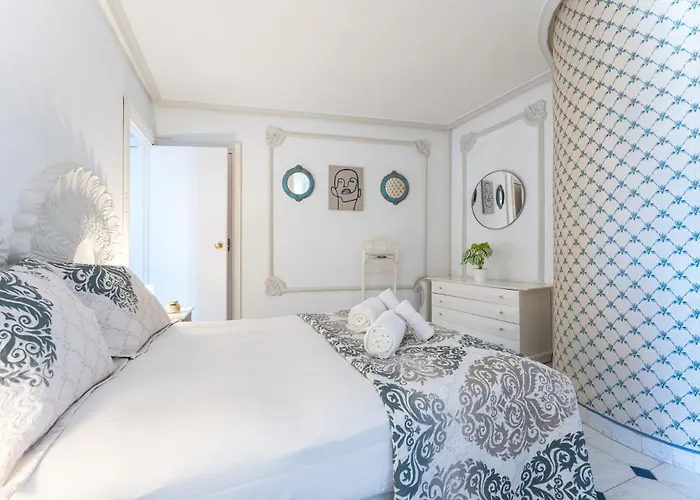 Malagasuite Coast & Mountain Horizon Торремолинос