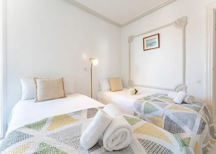 Apartament Malagasuite Coast & Mountain Horizon *