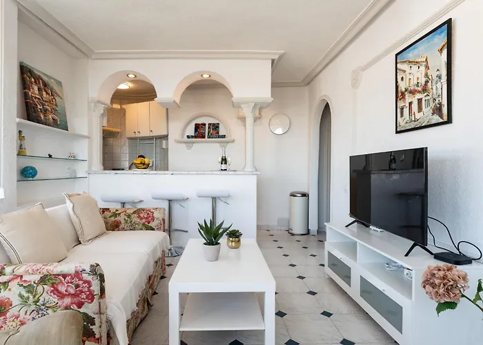 Malagasuite Coast & Mountain Horizon Apartment Torremolinos